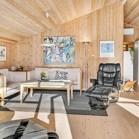 Feriehus Cozy In Hadsund With Sauna